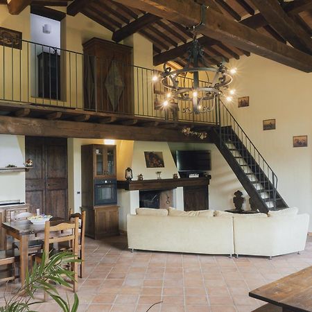 Villa Elisa - Private Pool & Airco Near Reschio Castle Lugnano 外观 照片