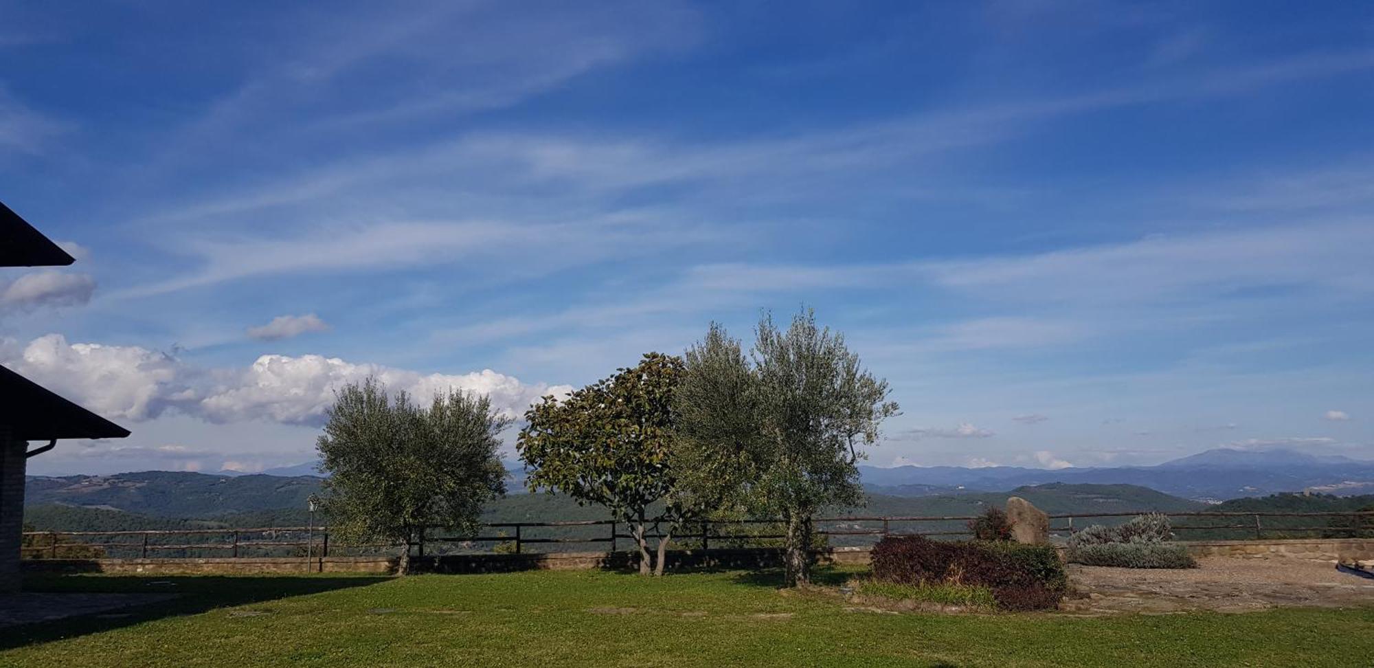 Villa Elisa - Private Pool & Airco Near Reschio Castle Lugnano 外观 照片