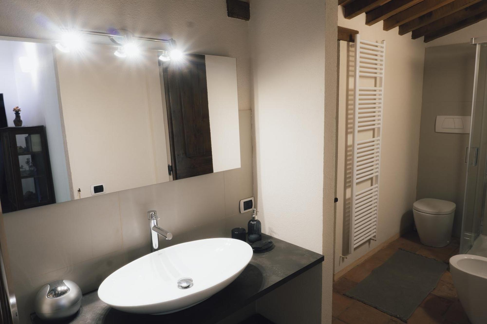 Villa Elisa - Private Pool & Airco Near Reschio Castle Lugnano 外观 照片